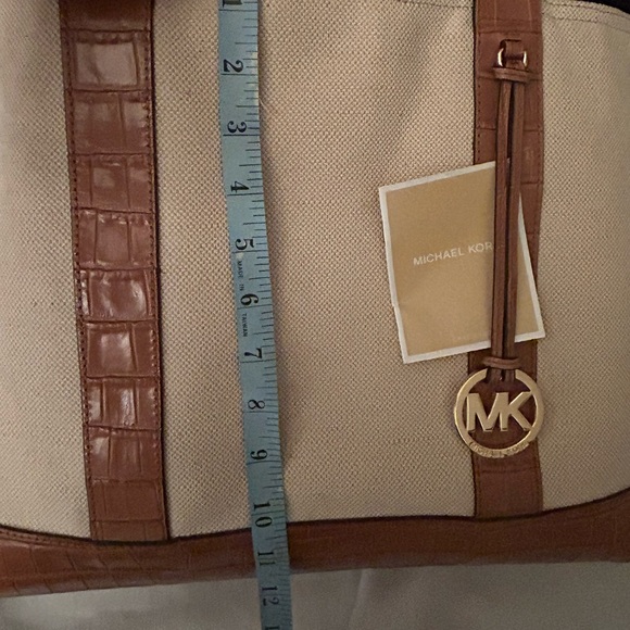 Michael Kors tote bag - Picture 8 of 10